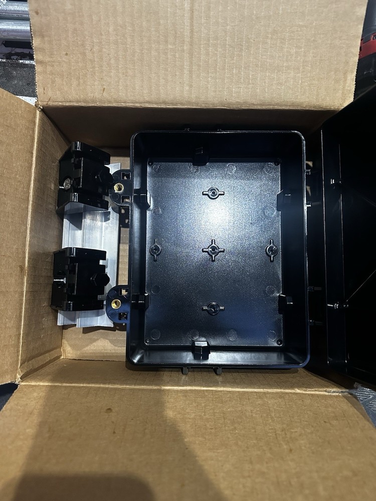 SNAPNRACK,SPEEDSEAL JBOX XL, COMP MOUNT