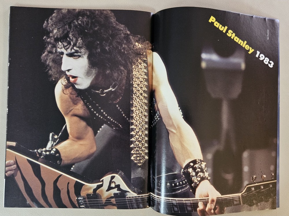 KISS Guitarists Magazine 1989