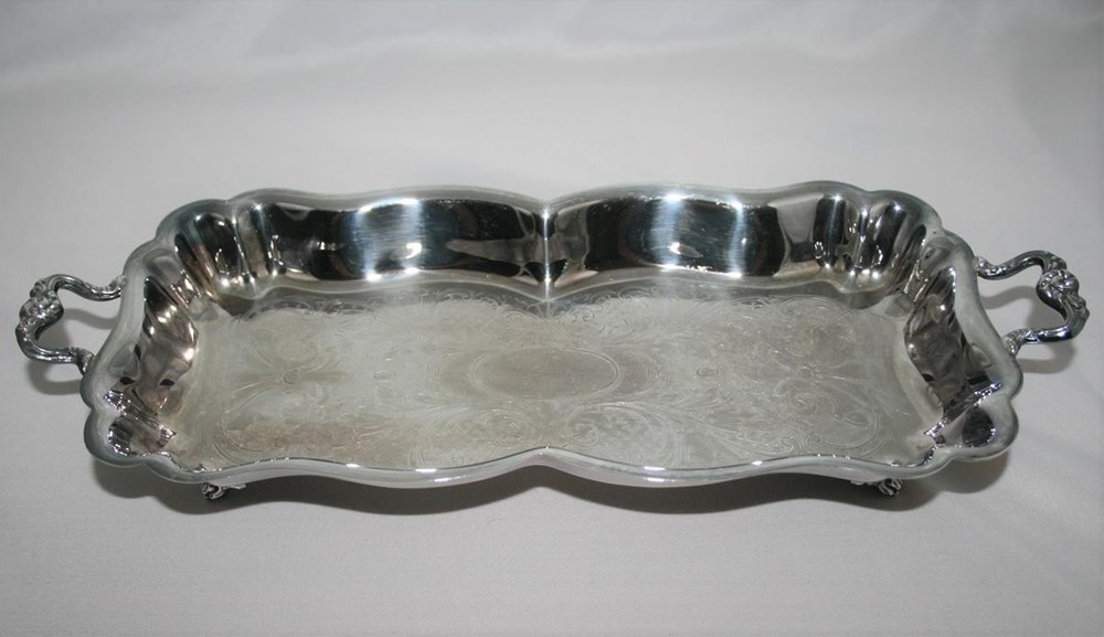 Sheridan Silverplate Footed 11" Bread Tray with Handles #2632