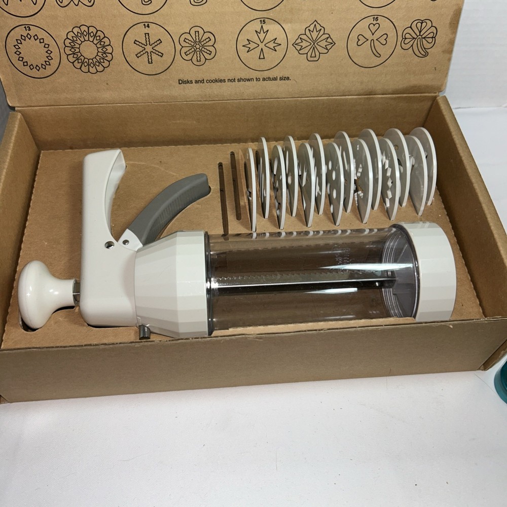 Pampered Chef 1525 Cookie Press Missing Disk 10 & 11
