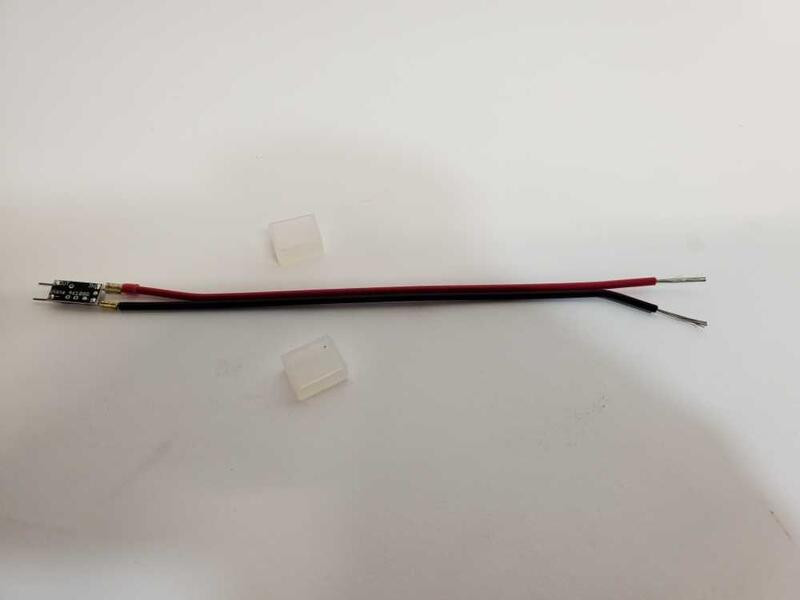 Universal Light Pigtail TRFKIT (833-10006)