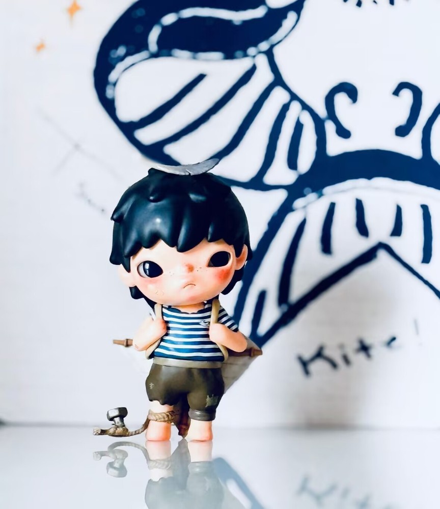 Authentic Hirono Jingyan Beijing Swift Kite Limited Toy Sealed Action Figure