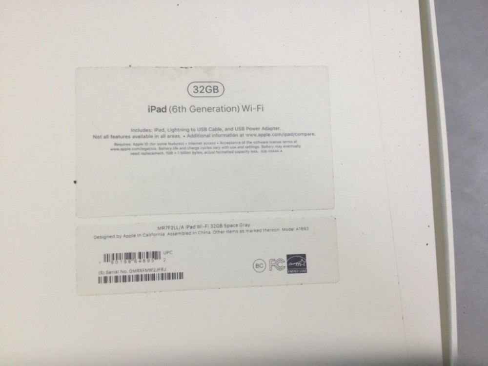 Apple iPad 6Th Generation 32GB Empty Box Only