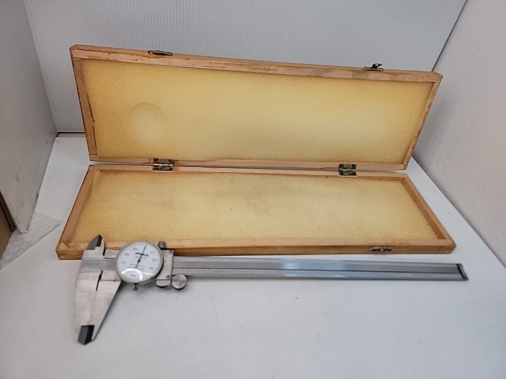 Phase II 920-212 Dial Caliper Stainless Shockproof with Wood Case