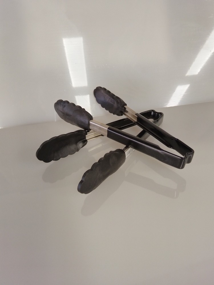 Black Handled Nylon‐End 9.5" Utility Tong