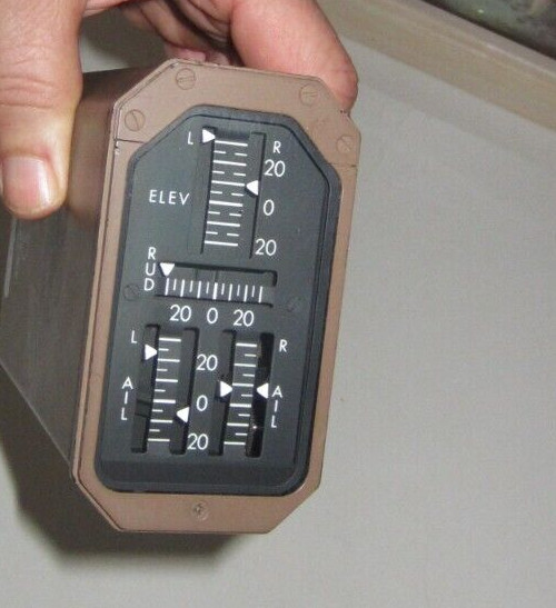 UNKNOWN JET AIRCRAFT  CONTROL GULL AIRBORNE INDICATOR CONTROL SURFACE POSITION