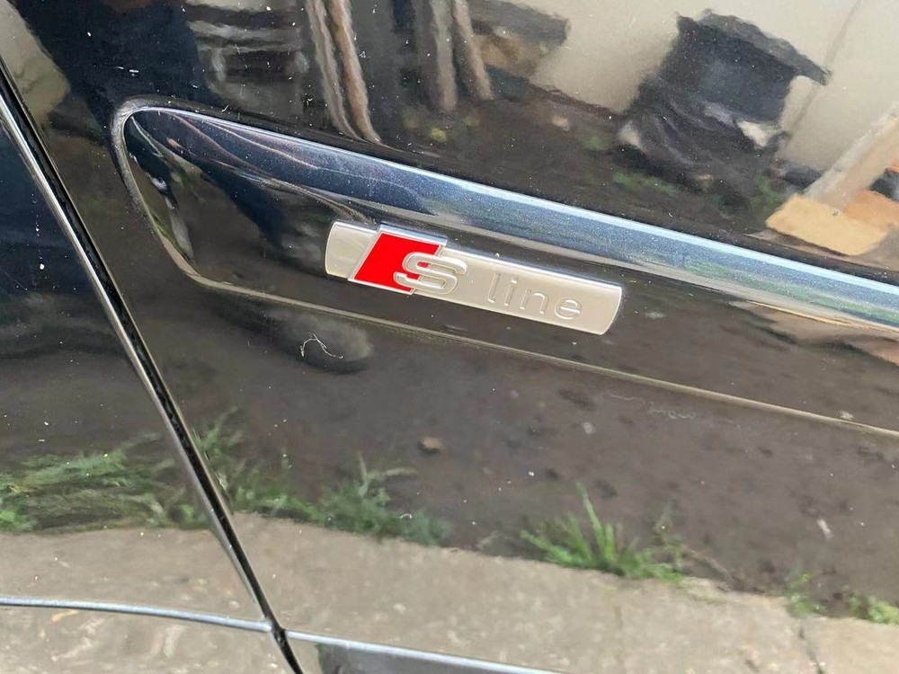 4B5860251E Audi A4 B7 Warning Triangle