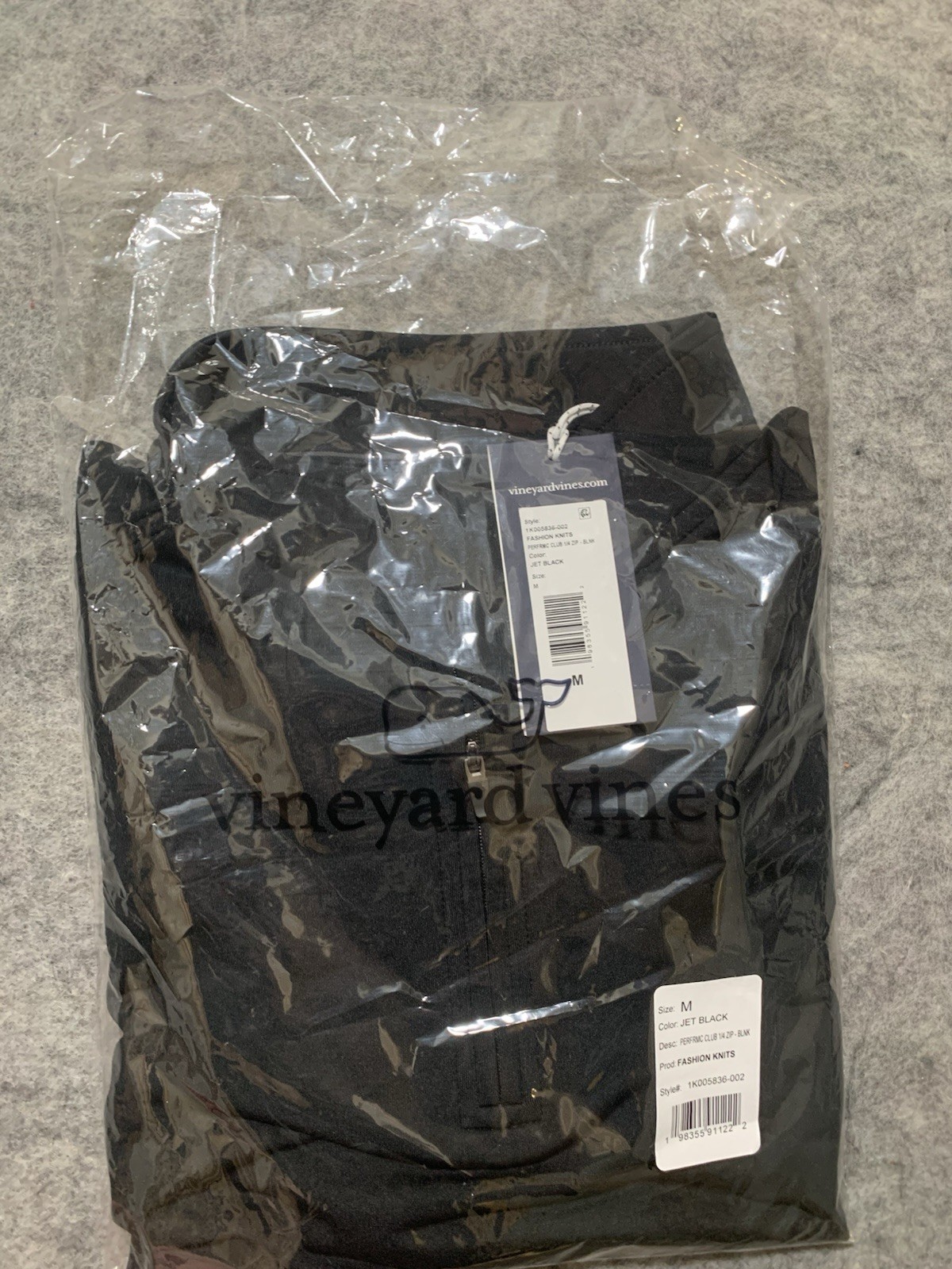 NWT Vineyard Vines Performance Club 1/4 Zip Men’s Size MEDIUM Jet Black NEW