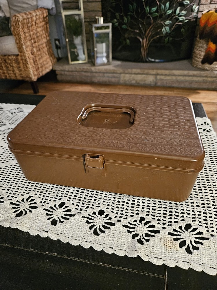 Brown Plastic Spool/Bobbin Sewing Box Organizer Midcentury Modern