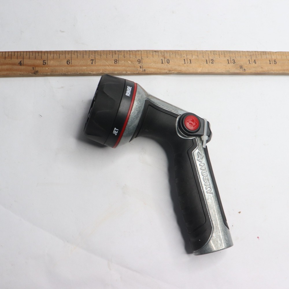 Husky PRO Thumb Control Multi-Pattern Nozzle