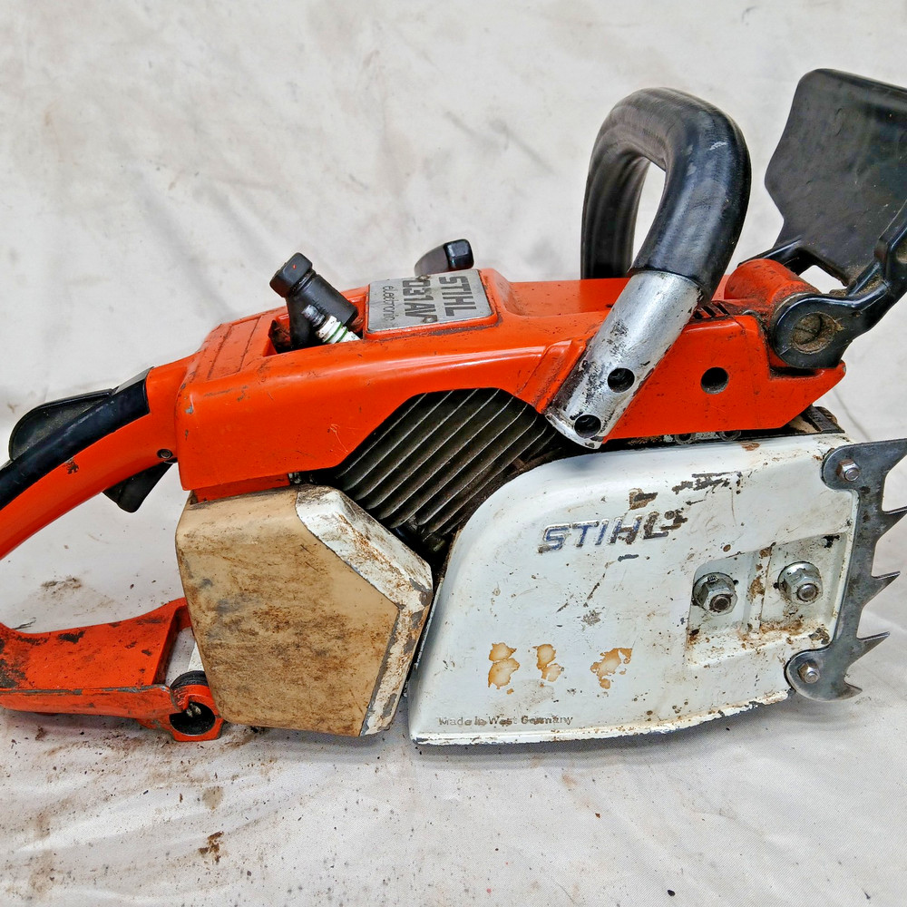 STIHL CHAINSAW, MODEL 031AV ELECTRONIC, PROJECT SAW, HAS SPARK & COMPRESSION