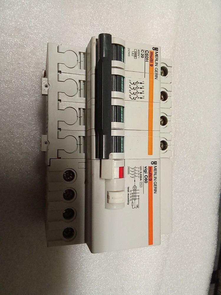 magnetothermal differential switch