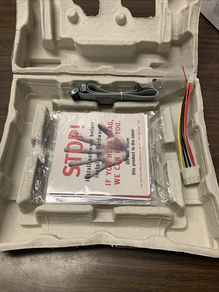 Iomega Zip 100 ATAPI Internal Drive 10670 New SEALED