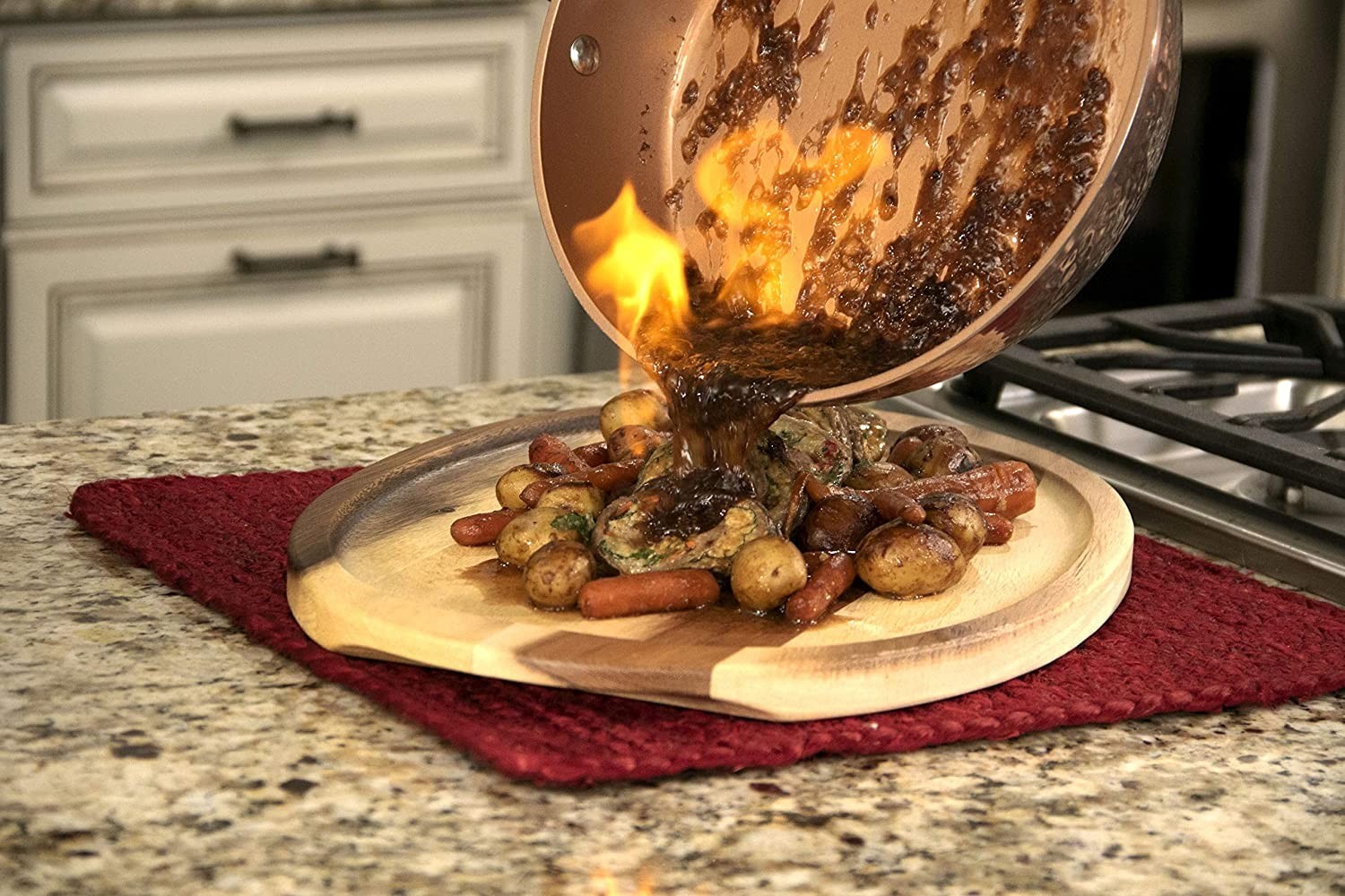 Gotham Steel Hammered 10 Inch, Non-Stick Frying Pan with Lid, Ceramic Cookware