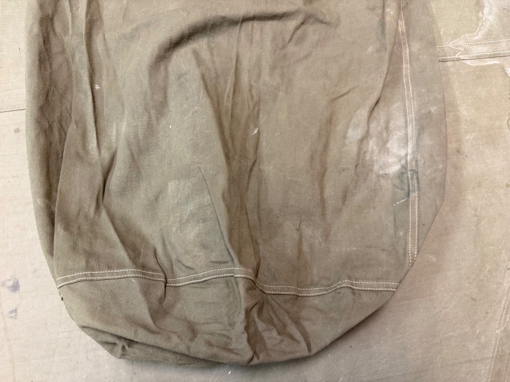ORIGINAL WWII US ARMY INFANTRY BARRACKS LAUNDRY CARRY BAG-OD#7 GREEN
