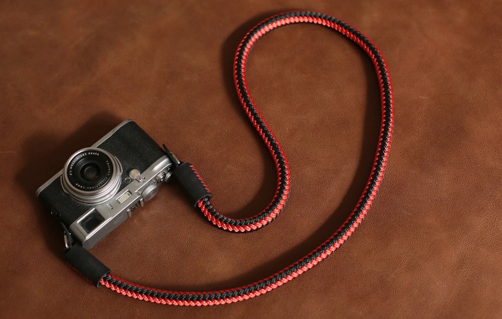 Windmup 12 mm Rope Camera Strap — Red/Black