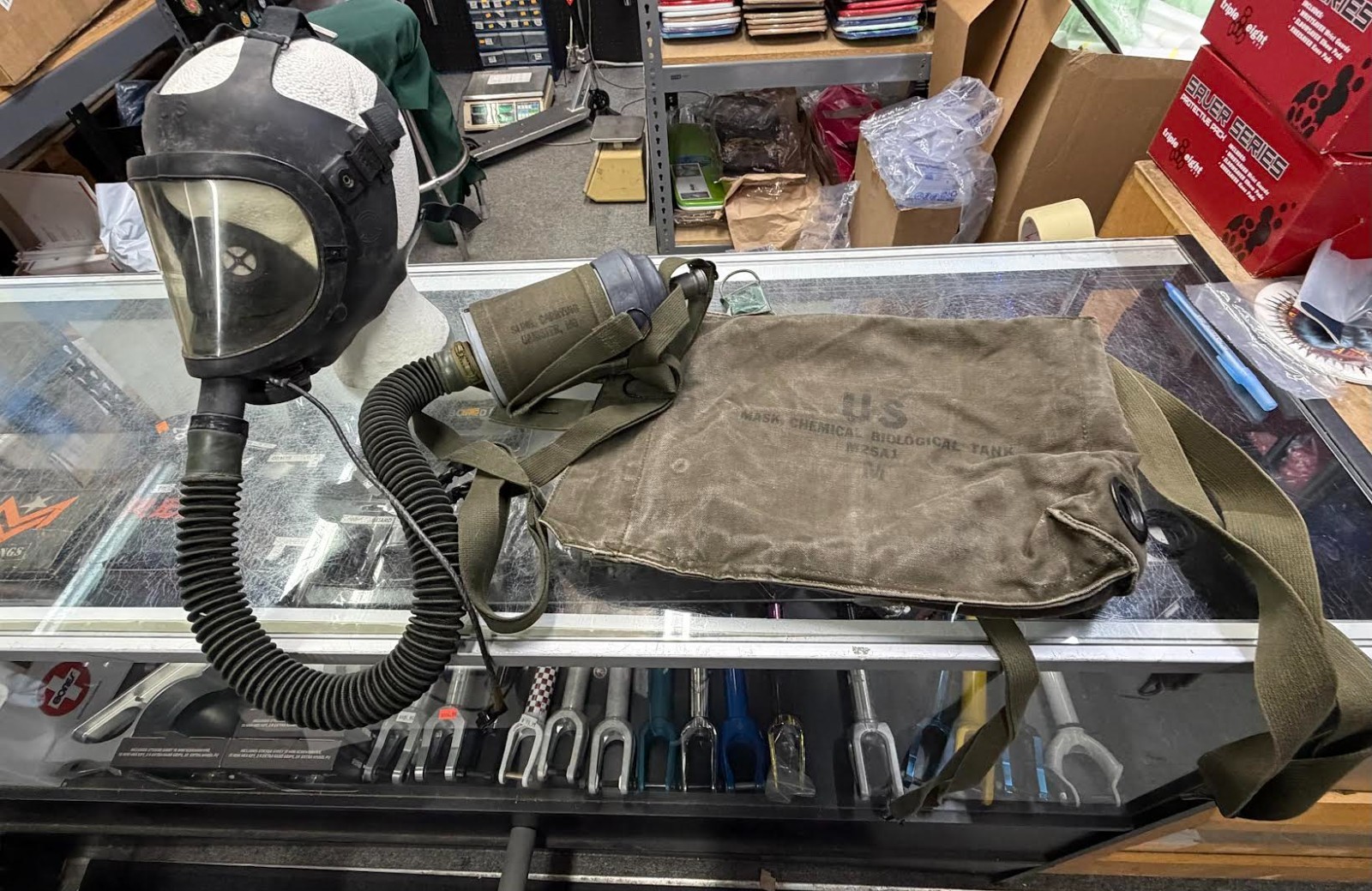 US ARMY M25A1 TANKER GAS MASK