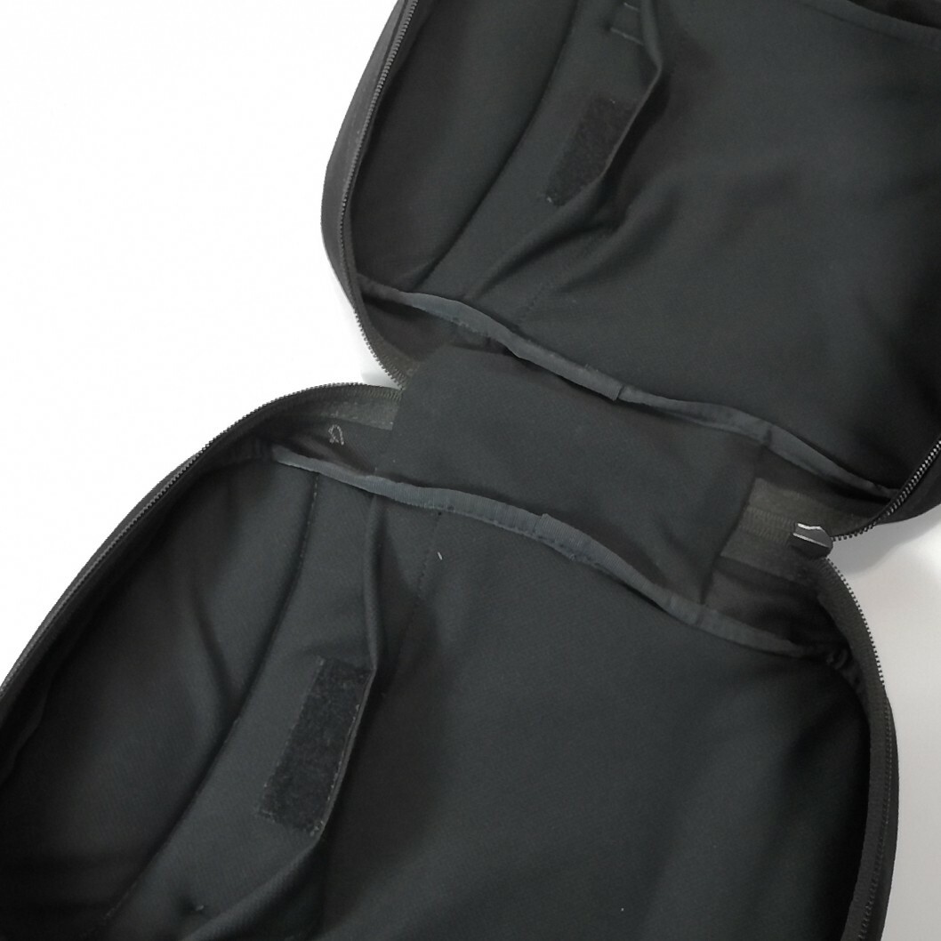 Hollis Padded Zipper Scuba Dive Regulator Carry Gear Bag Case 10" x 8" Computer