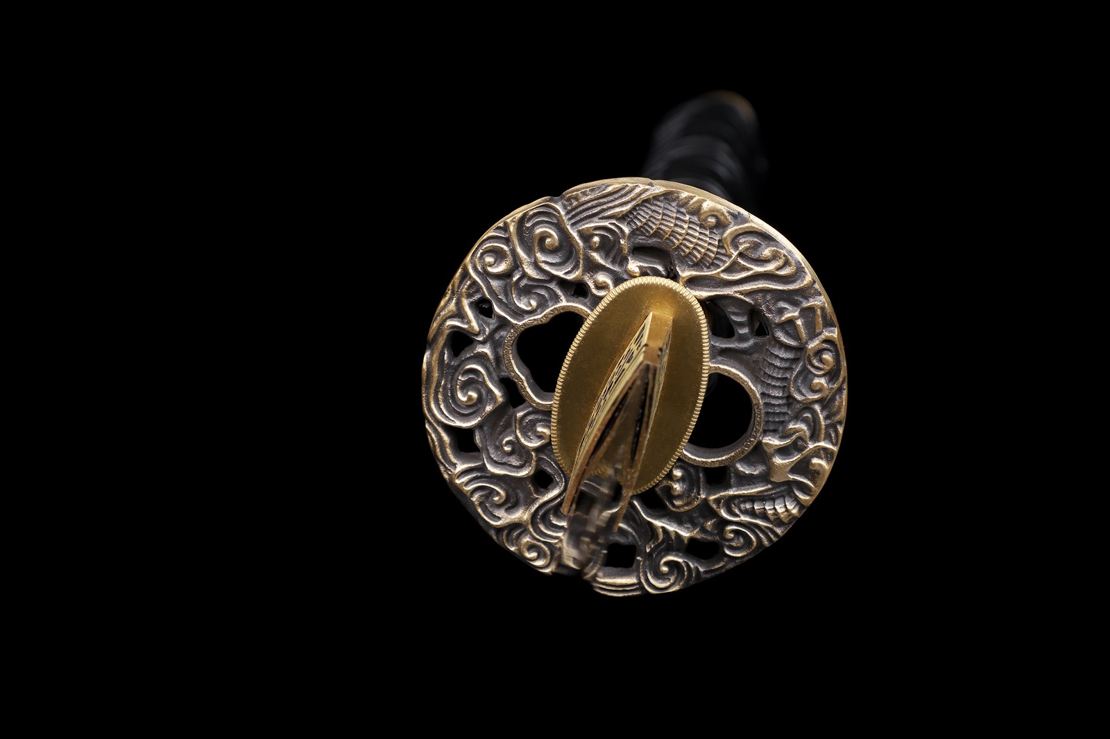 Handmade Full Tang Japanese Samurai Katana Sword Damascus Folded Steel Sharp