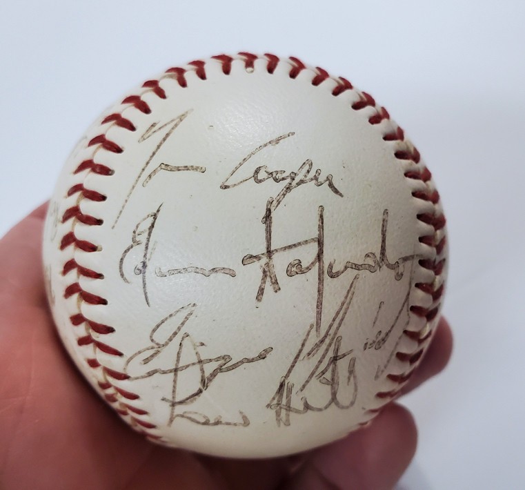 Vintage 1991 Autographed Baseball GREENSBORO HORNETS Mariano Rivera & 8 Others