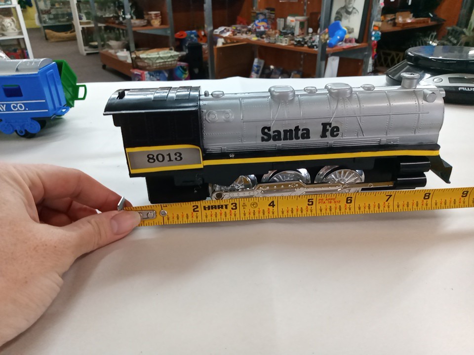 Vintage Sante Fe 8013 Express Steam Engine