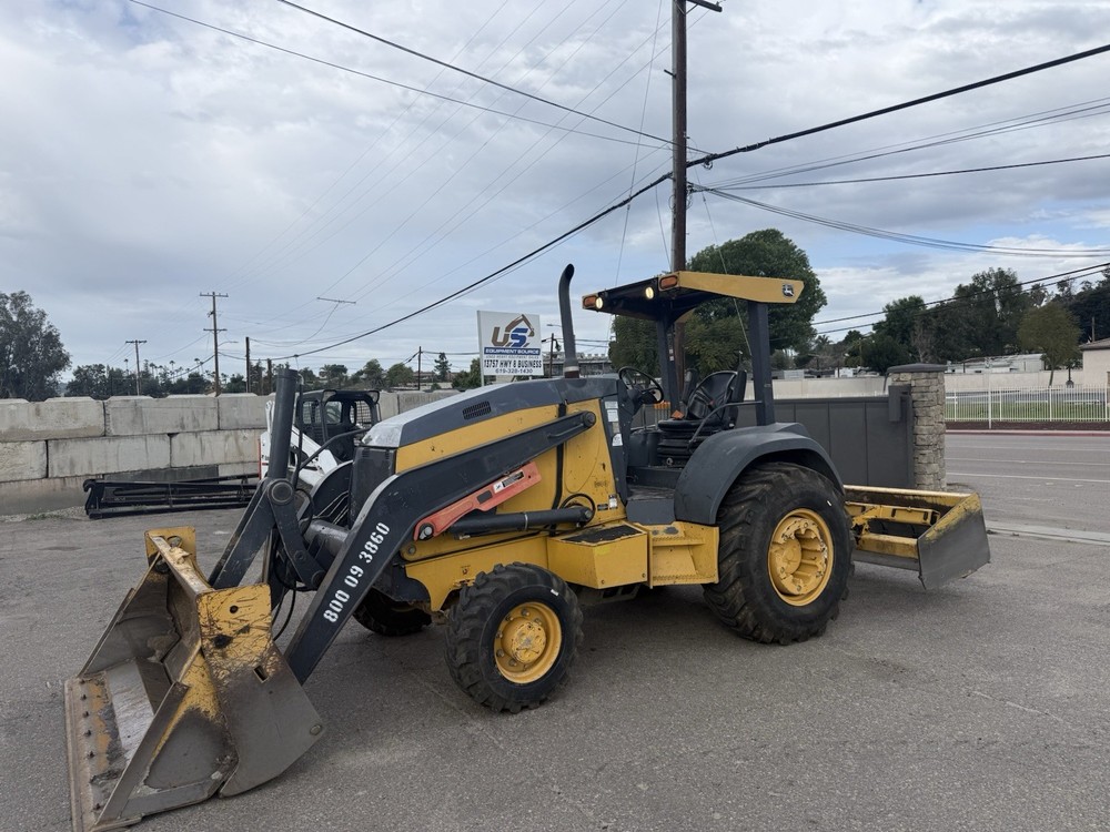 2016 John Deere 210 LEP Skip Loader