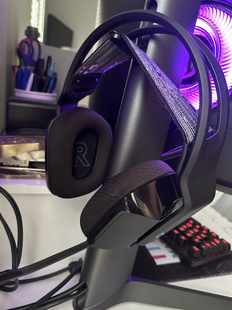 Gaming Pc W/ keyboard & Mouse