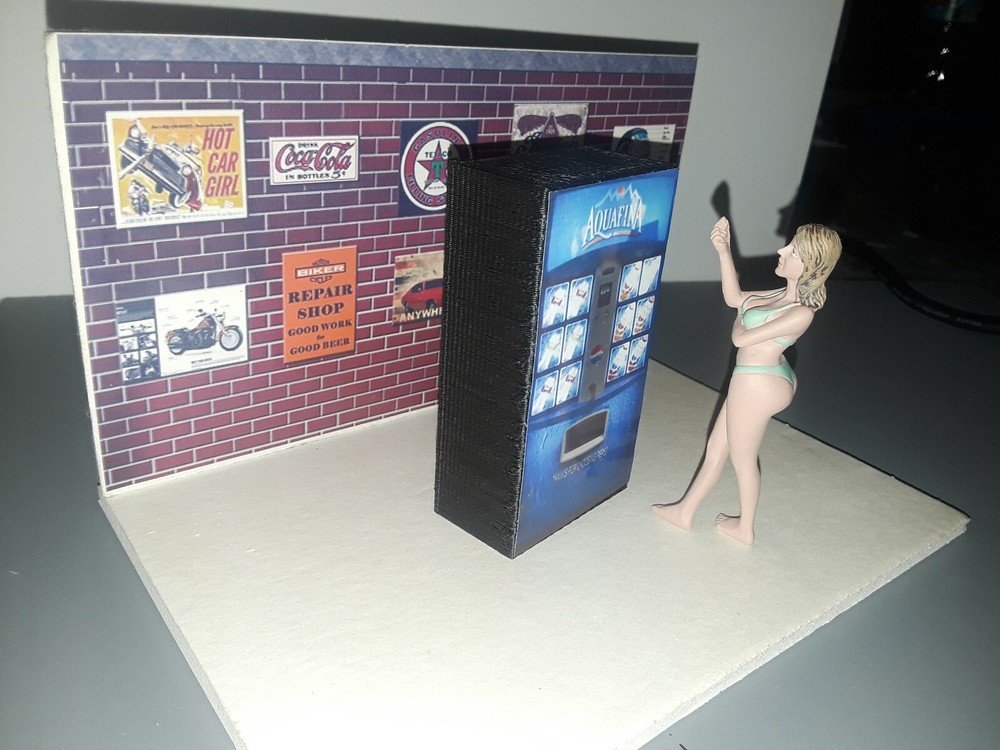 Bottled Water Machine 1:24 & 1:25 Scale Diorama Accessory Items