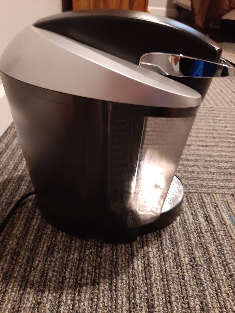 keurig b60 coffee maker Black And Silver Coffee Pod Maker