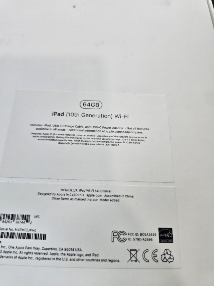 iPad box 10th Generation Silver 64GB EMPTY BOX ONLY