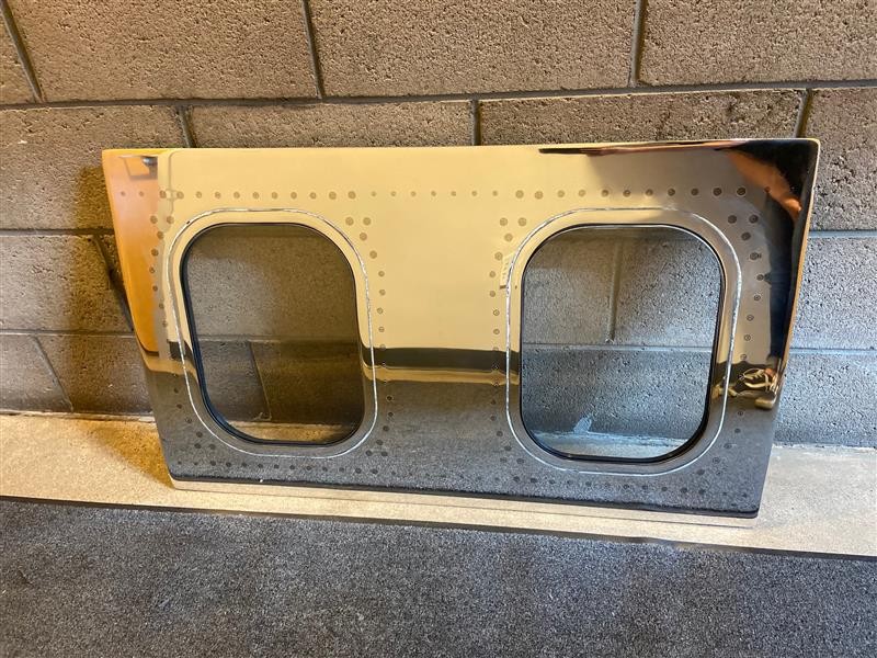 747 Aircraft - 2 Window Cutout Polished