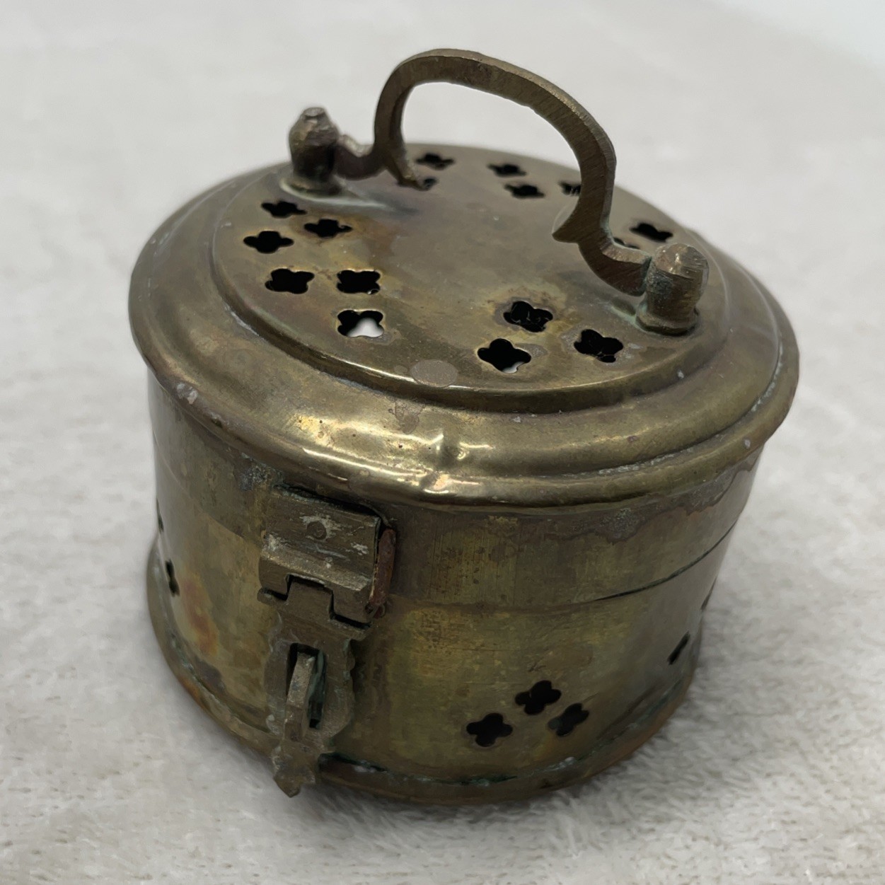 Vintage Brass Cricket Box Patina Footed Pierced Hinged Lid Handle Trinket Asian