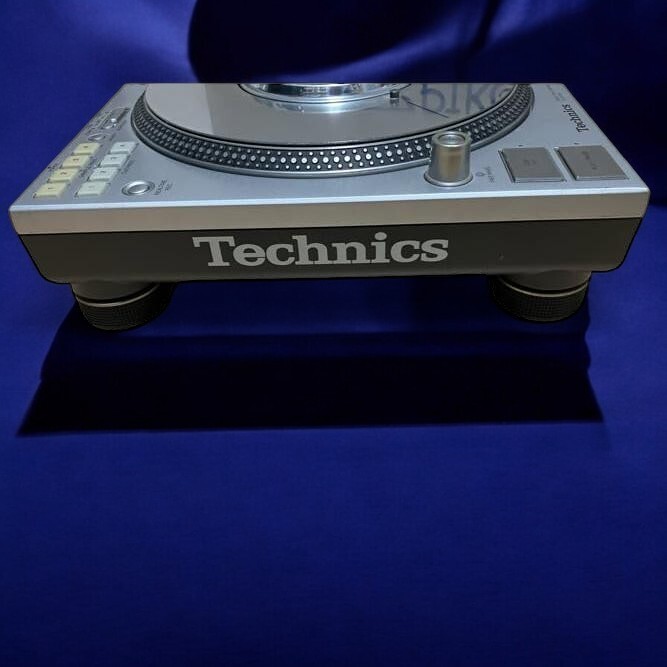 Technics SL-DZ1200 Digital Turntable CD Player Direct Drive Silver Used