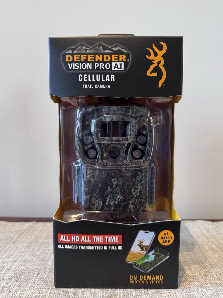 NEW Browning Defender Vision Pro HD AI Cellular Trail Camera with Security Box