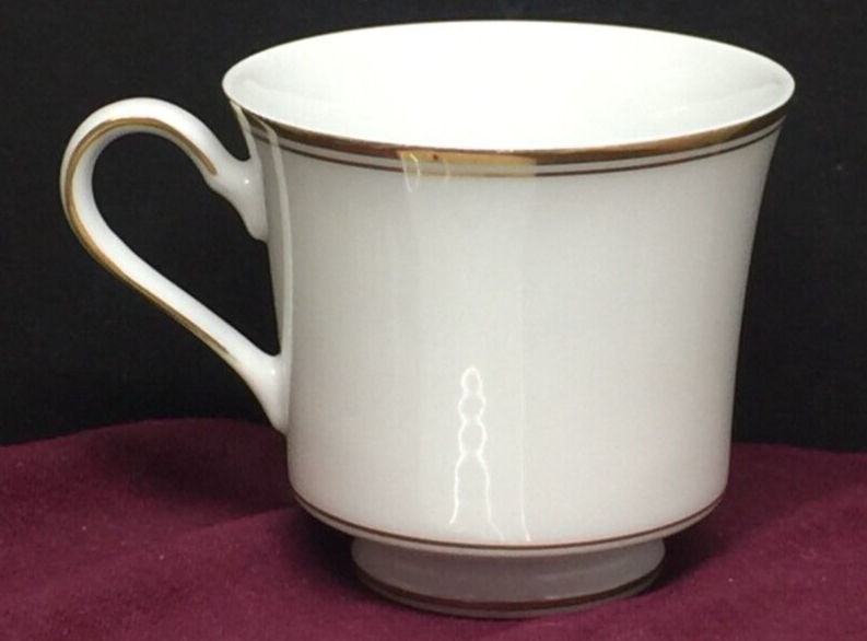 Mikasa Cherish L9025 Cup & Saucer