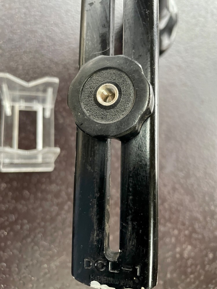 Suntar Flash Bracket Grip/Handle w/ DCL-1 Bracket