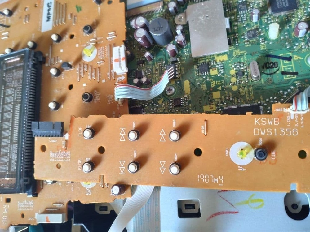 Pioneer CDJ-200 DJ Turntable Player Controller Mix Loop CD MP3 Good