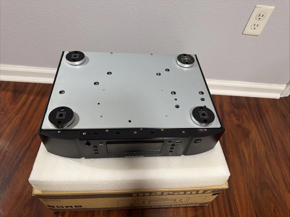 Marantz CD Player CD6004 (No Remote) 120V