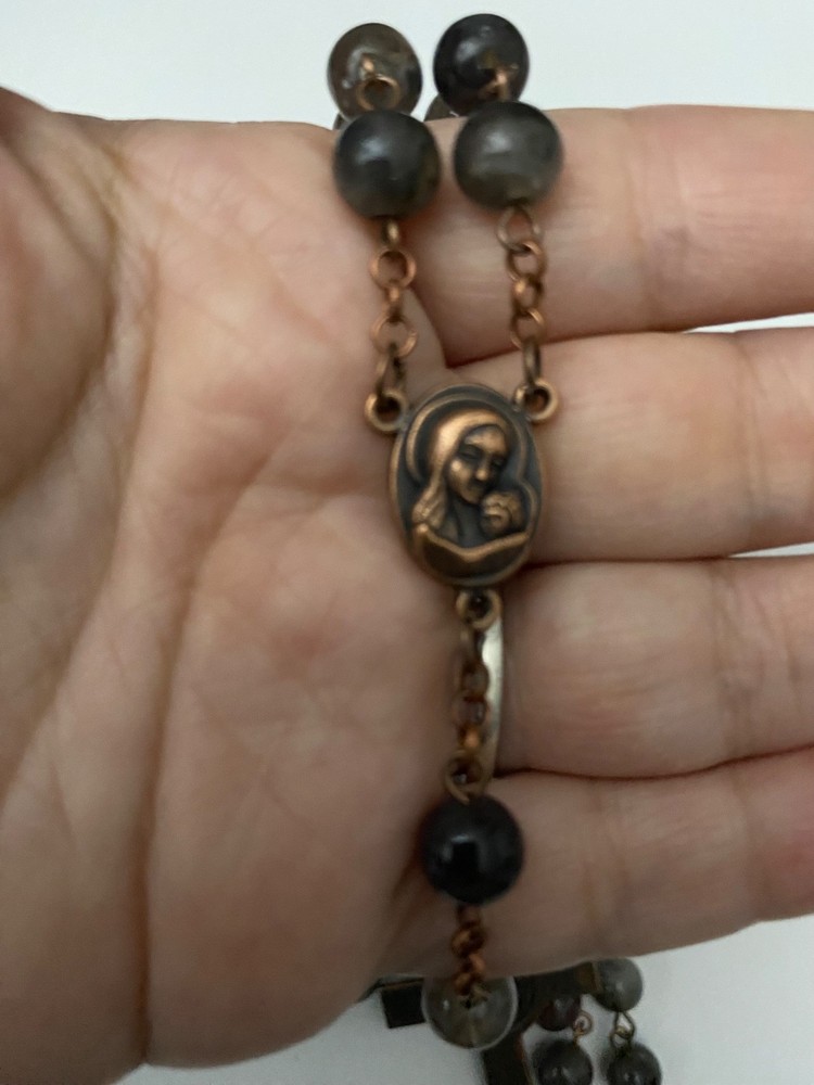 St Benedict Crucifix Glass Rosary Prayer Beads &Pouch Rosario Crucifijo Benito