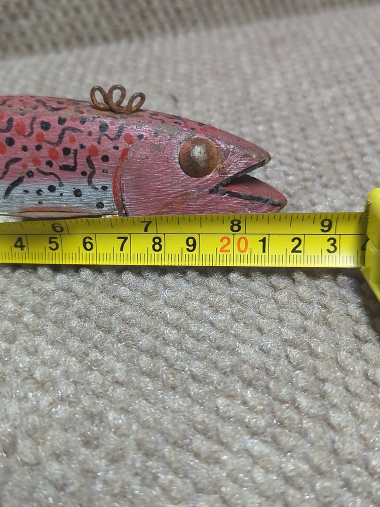 Antique Primitive Folk Art Fish Decoy