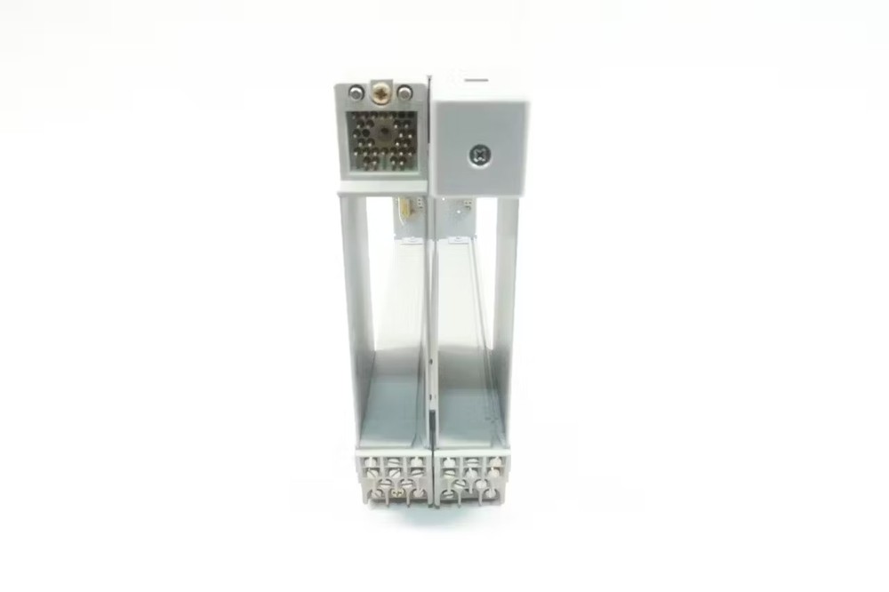 Foxboro N0310WW Card Holder Module