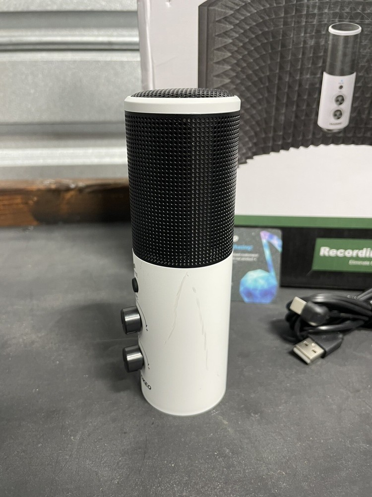 Aokeo Professional Studio Recording Microphone Isolation Shield USB