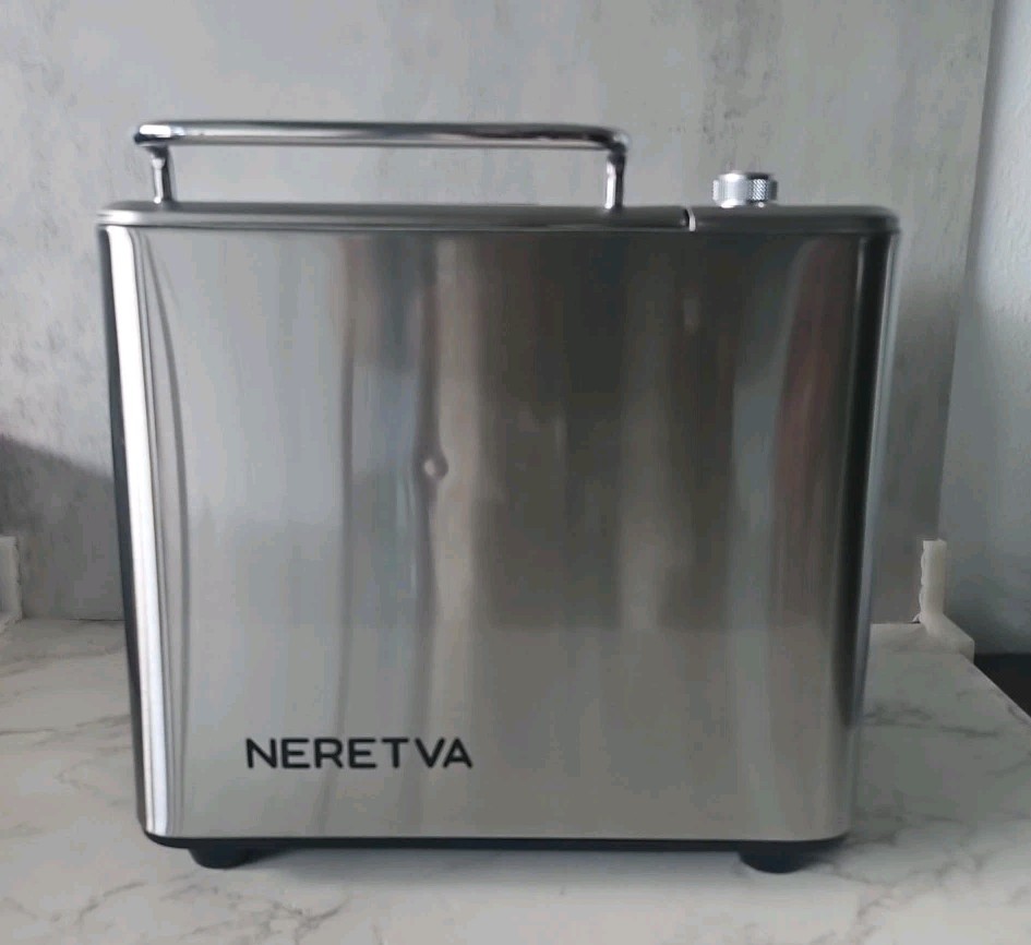 Neretva Bread Maker Machine 2LB Automatic Breadmaker PE8866SU Stainless Steel