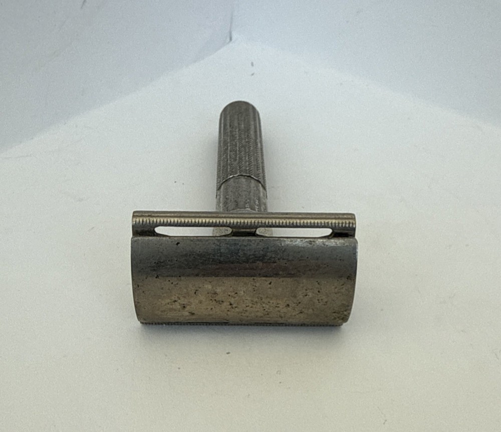 Vintage Gillette Fat Handle Double Edge Safety Razor