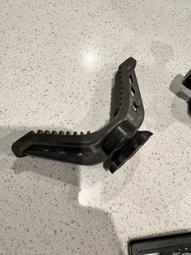 Tripod Ball Head With Plates