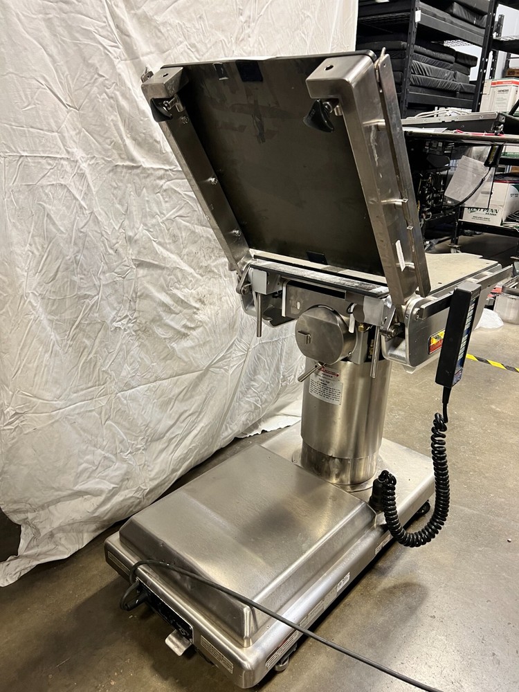 Skytron Hercules 6500HD Surgical OR Table