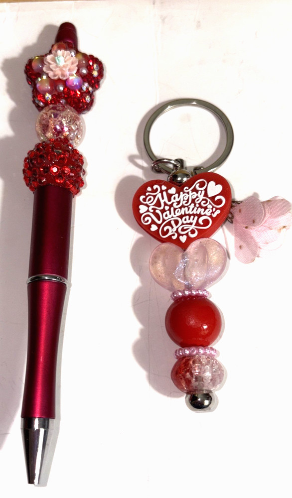 HAND MADE BEAD PEN & KEY CHAIN & Valentines