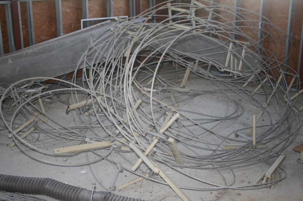 Shortwave TCI broadcast antenna will handle 100,00 watts.