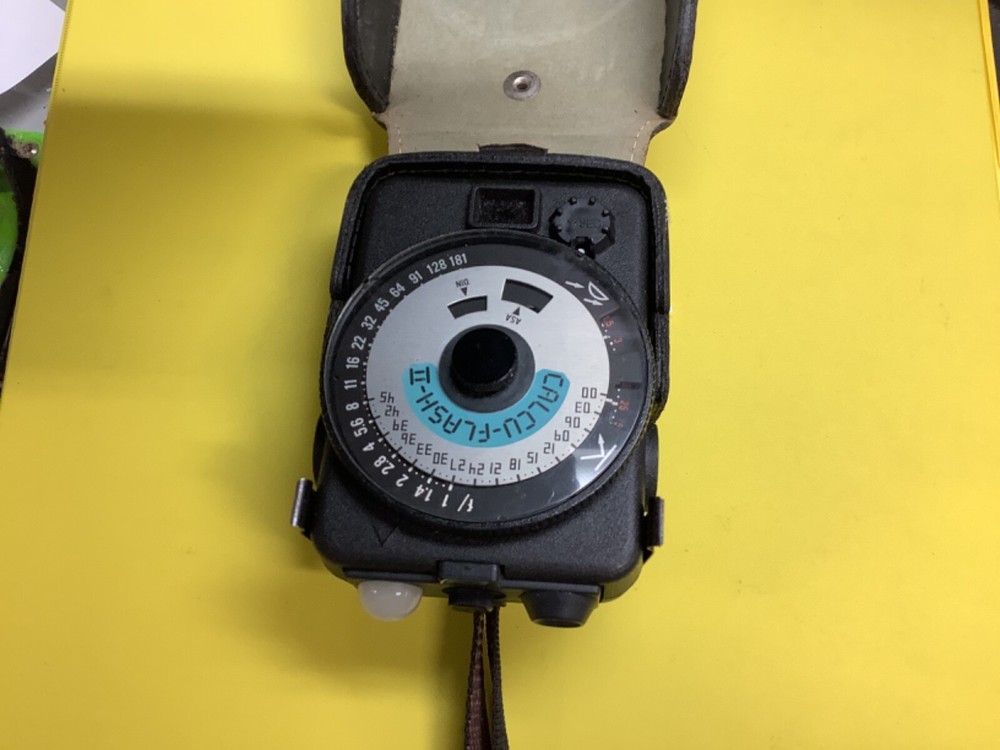 Quantum Calcu Flash II Digital Flash Meter w/ Case