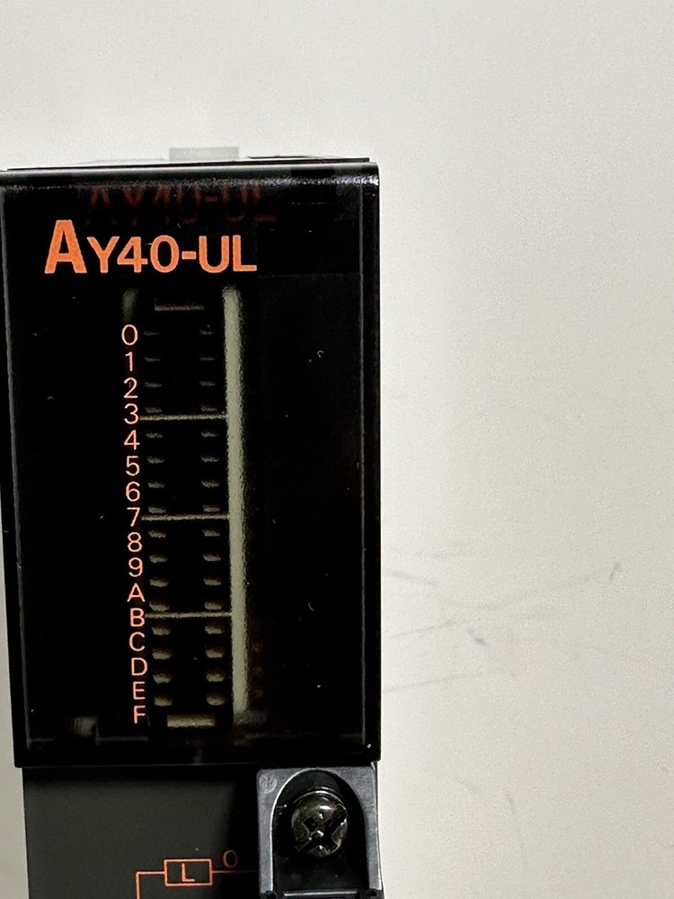 Mitsubishi AY40-UL PLC, Output Module, MELSEC, Programmable Controller